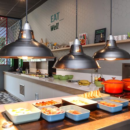 Holiday Inn Bournemouth By Ihg מראה חיצוני תמונה