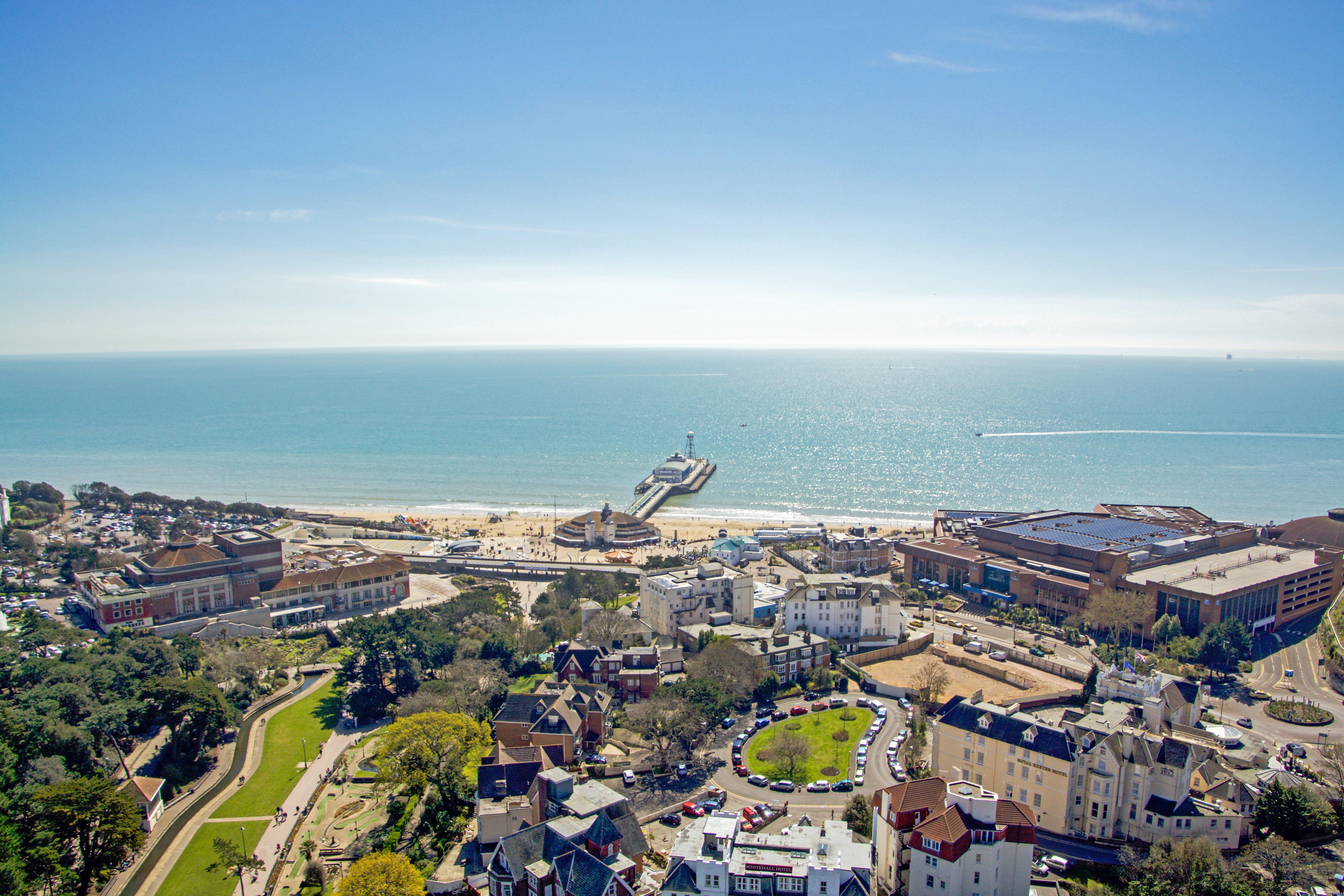 Holiday Inn Bournemouth By Ihg מראה חיצוני תמונה
