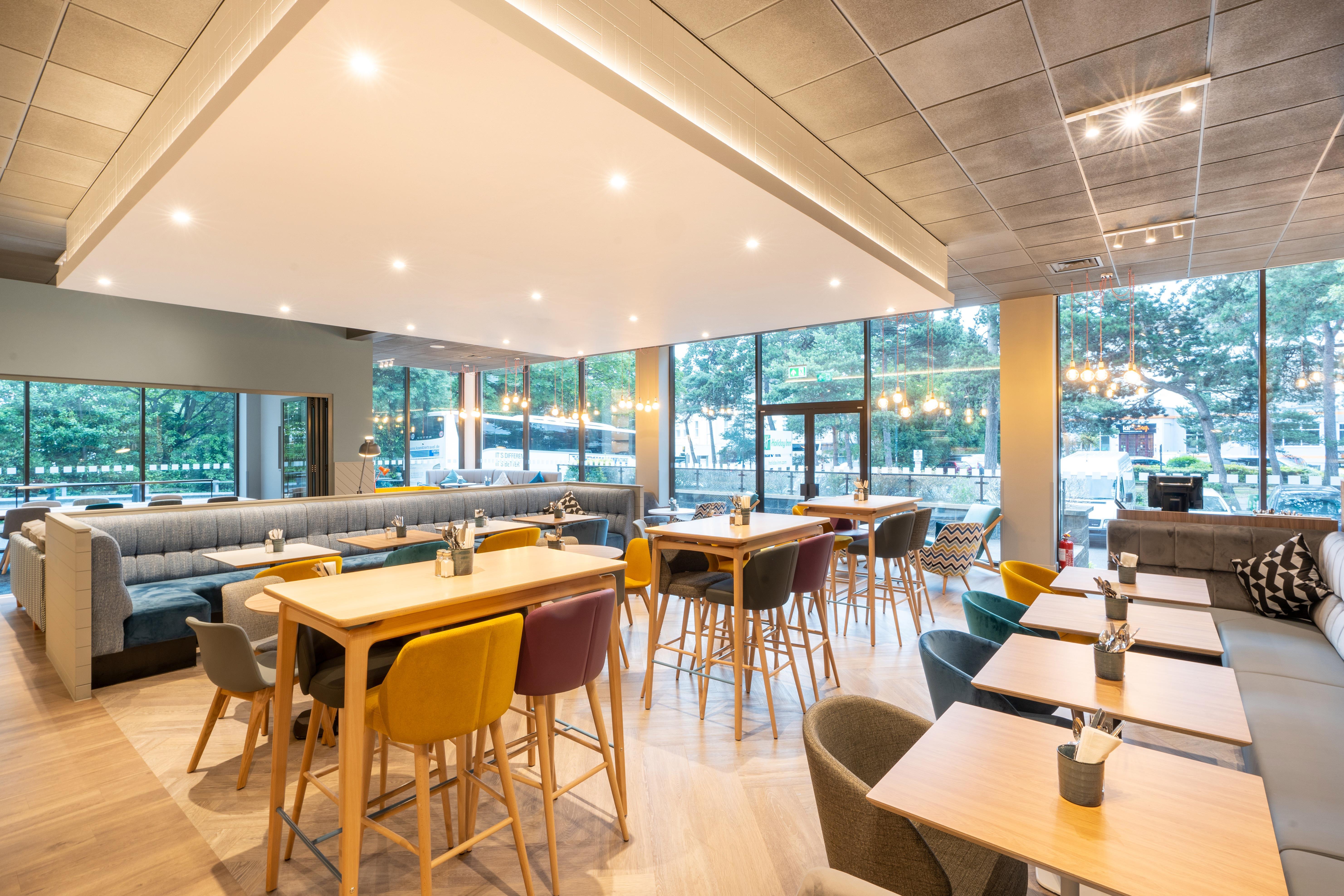 Holiday Inn Bournemouth By Ihg מראה חיצוני תמונה