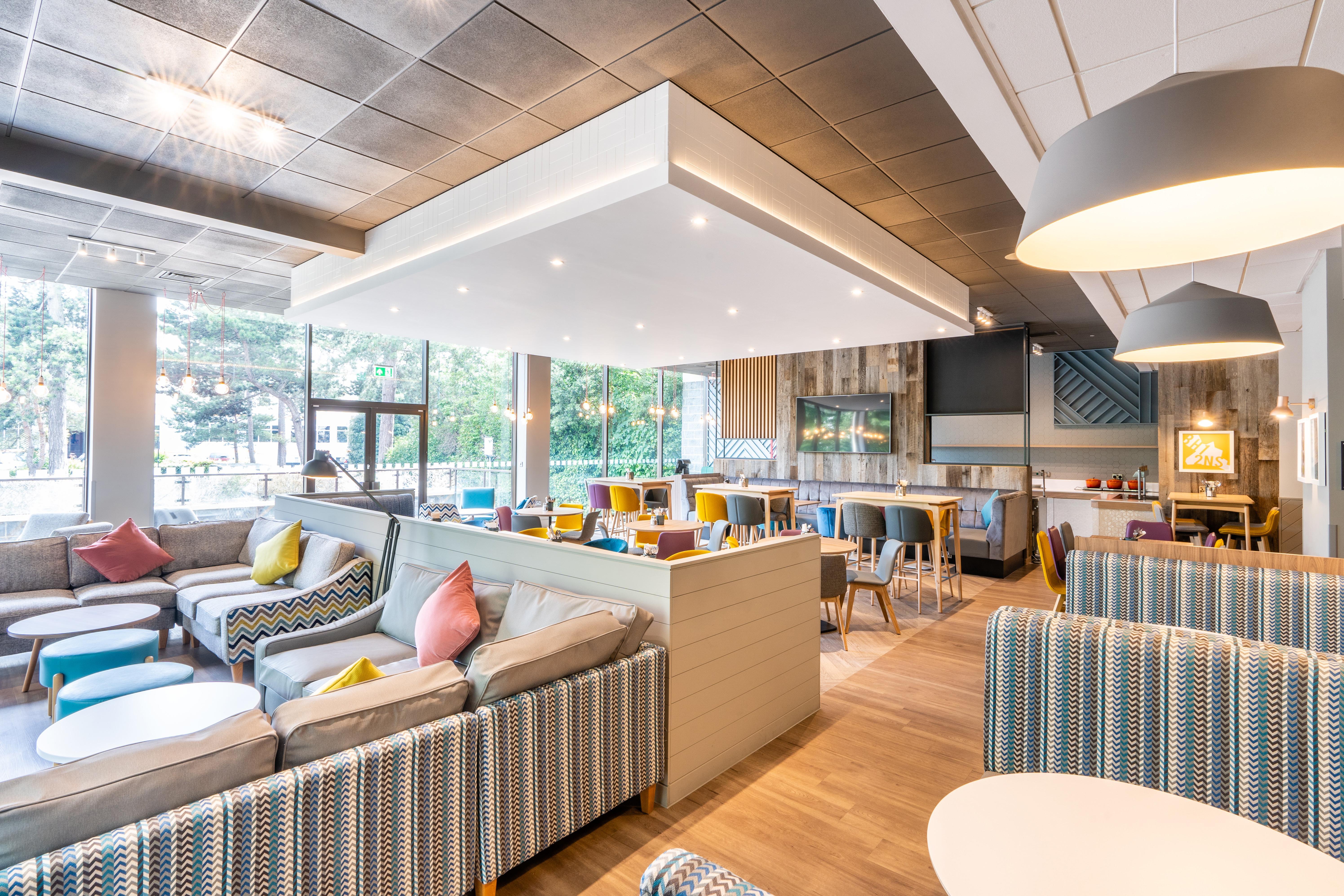 Holiday Inn Bournemouth By Ihg מראה חיצוני תמונה