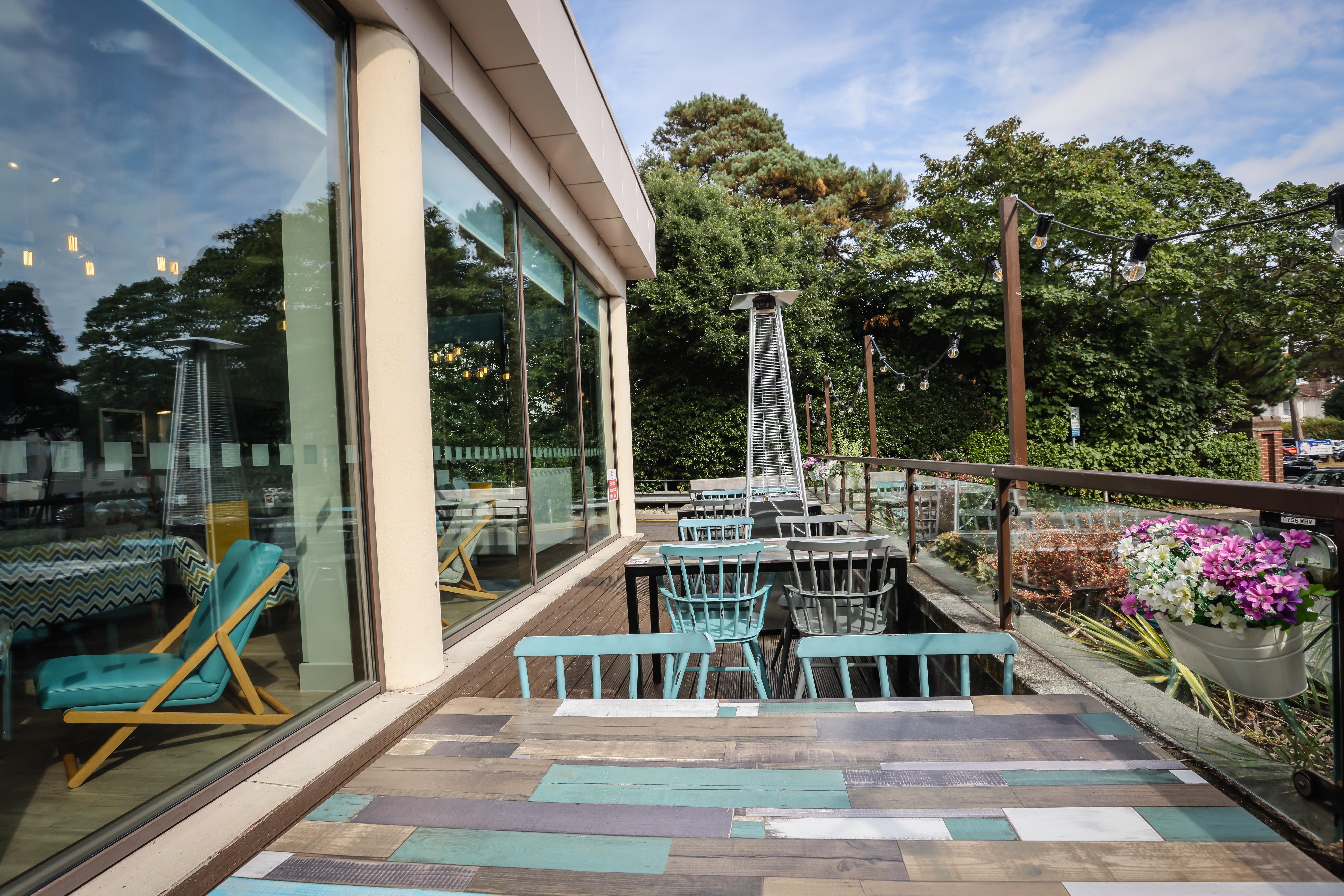 Holiday Inn Bournemouth By Ihg מראה חיצוני תמונה
