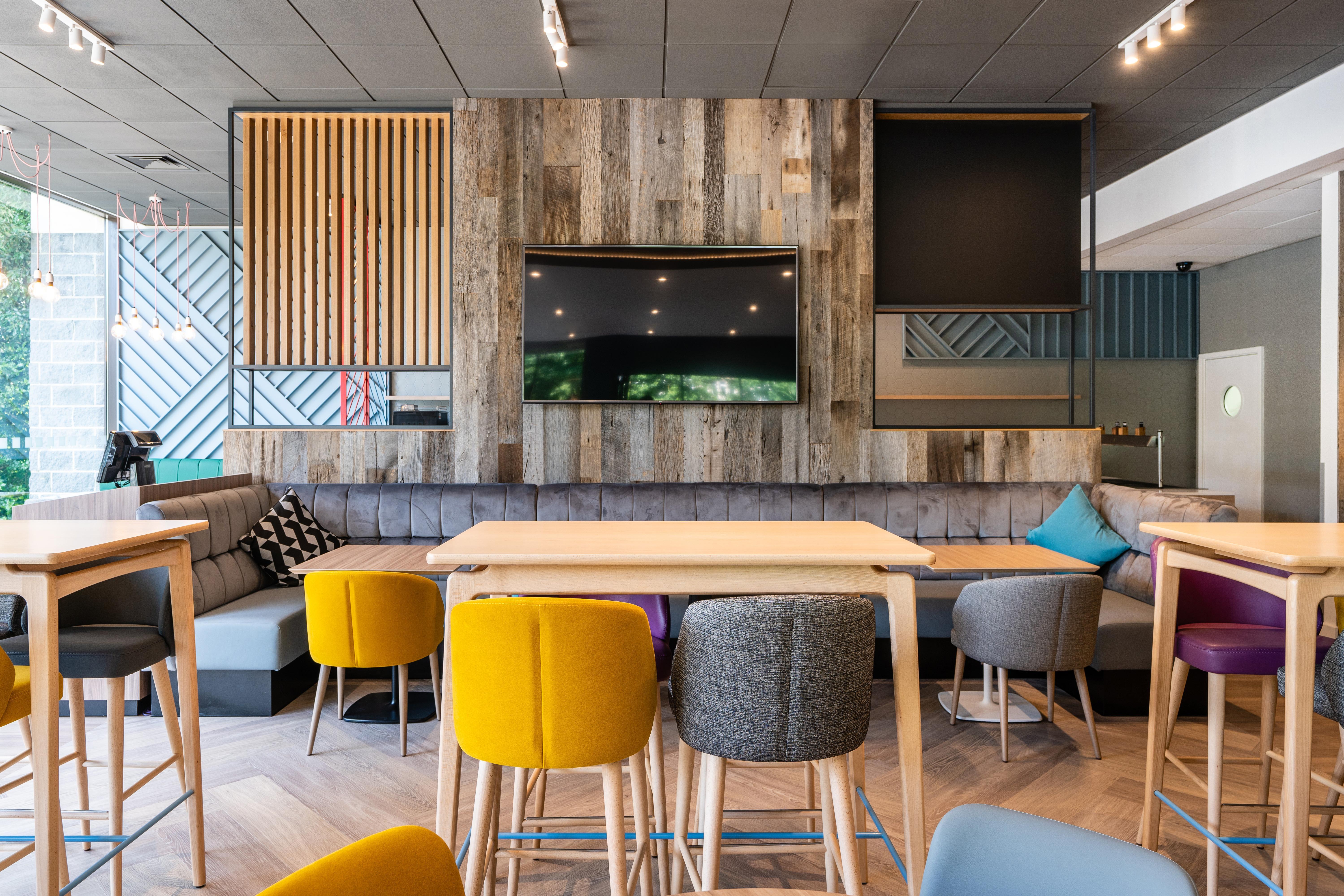 Holiday Inn Bournemouth By Ihg מראה חיצוני תמונה